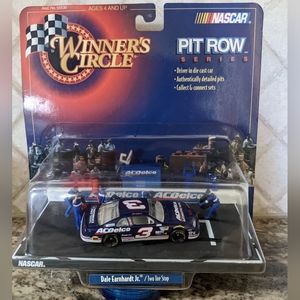 NIB 1999 NASCAR Winners Circle Pit Row Dale Earnhardt Jr. Two Tire Stop
